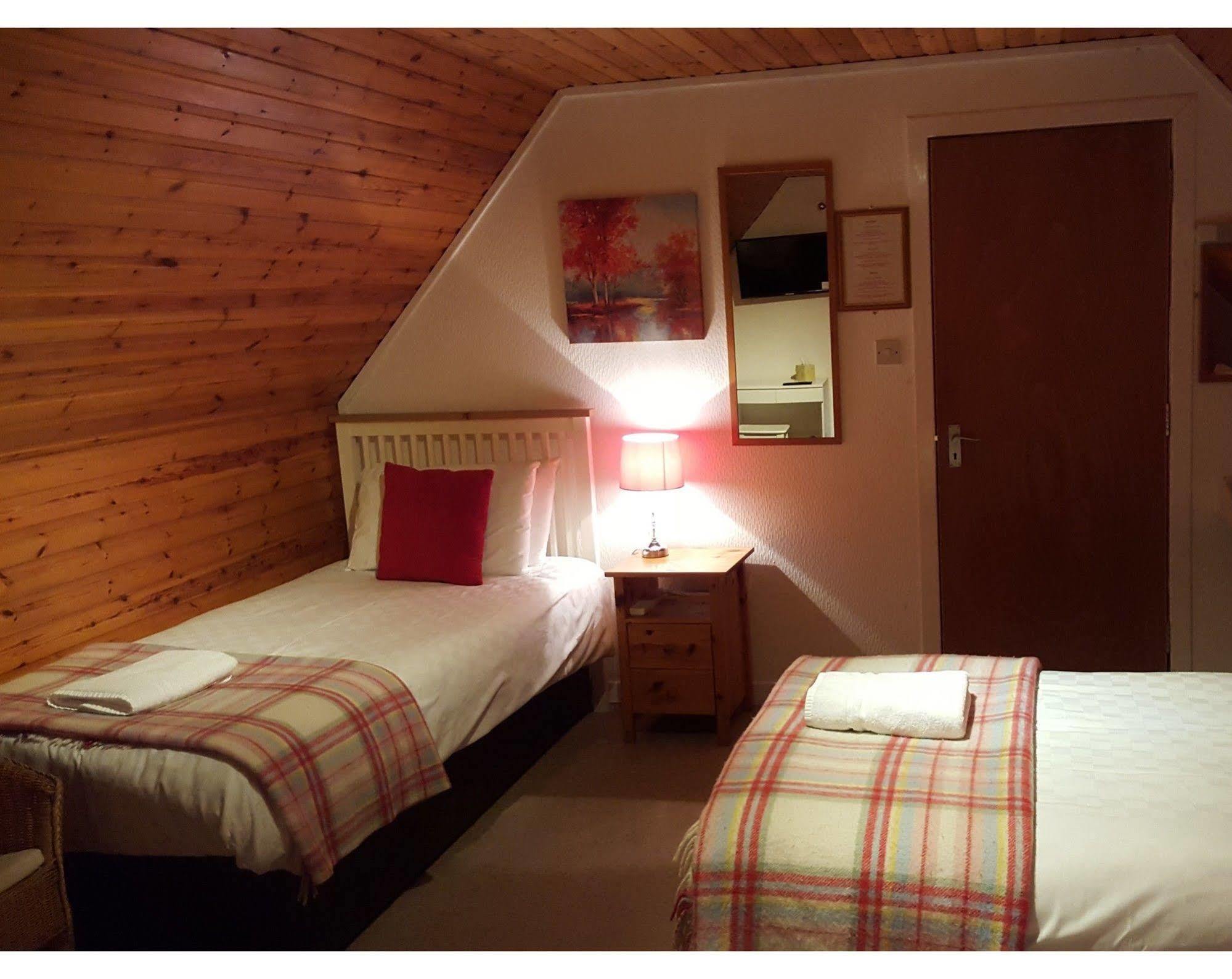 Carn Mhor Bed And Breakfast Aviemore Luaran gambar